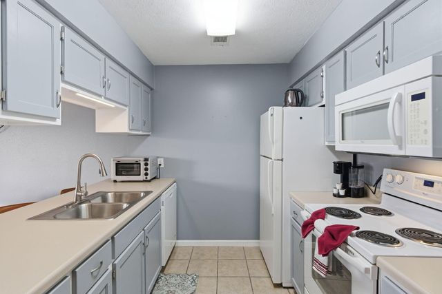 187 Clubhouse Drive 19, Branson, MO 65616