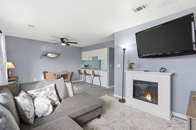 187 Clubhouse Drive 19, Branson, MO 65616