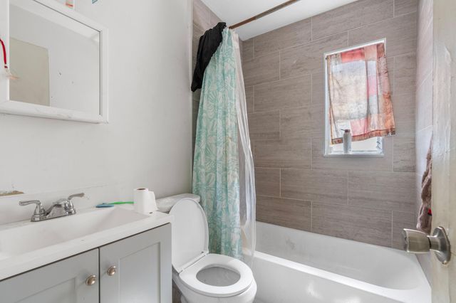 129 SW 6th Avenue, Delray Beach, FL 33444