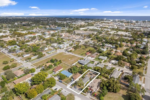 129 SW 6th Avenue, Delray Beach, FL 33444