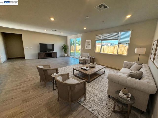 5408 Kestrel Ct, Antioch, CA 94531
