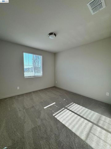 5408 Kestrel Ct, Antioch, CA 94531