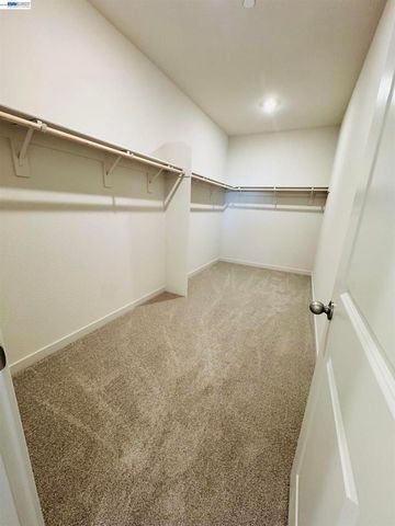 5408 Kestrel Ct, Antioch, CA 94531
