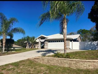 2571 RUNNING OAK COURT, Spring Hill, FL 34608