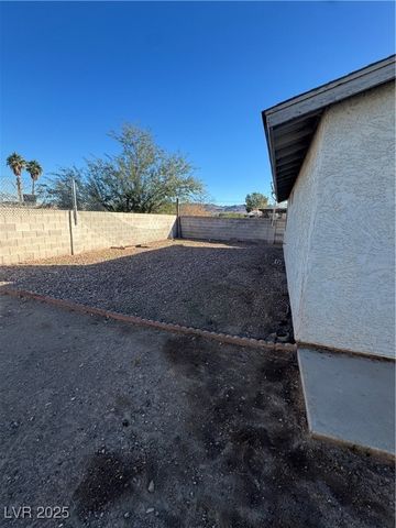 427 La Jolla Drive, Henderson, NV 89015