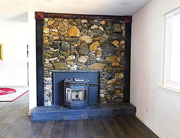 9322-9318 Mosquito Rd, Placerville, CA 95667