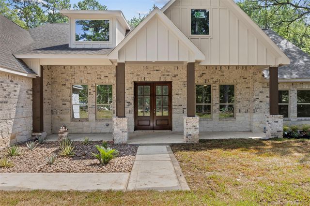183 Windmill Road, New Waverly, TX 77358