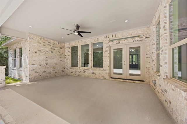 183 Windmill Road, New Waverly, TX 77358
