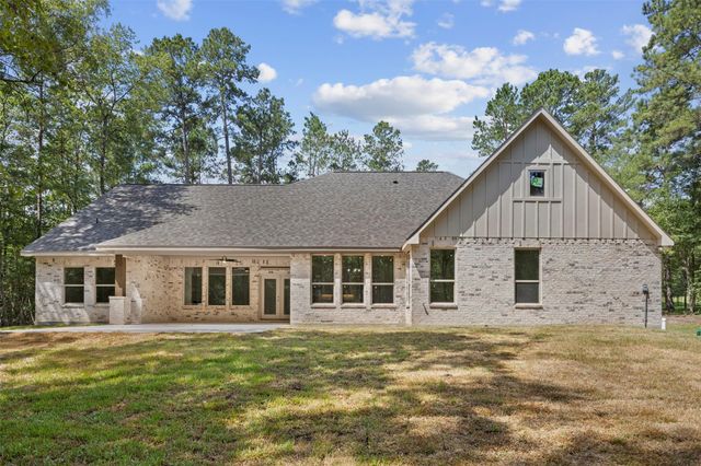 183 Windmill Road, New Waverly, TX 77358