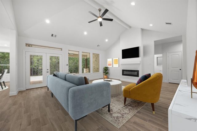 183 Windmill Road, New Waverly, TX 77358