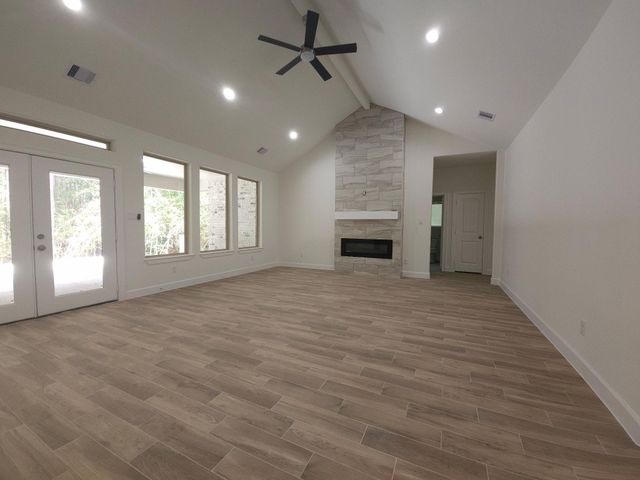 183 Windmill Road, New Waverly, TX 77358