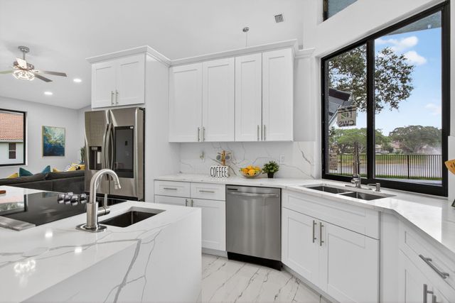 8521 NW 43rd Court, Coral Springs, FL 33065