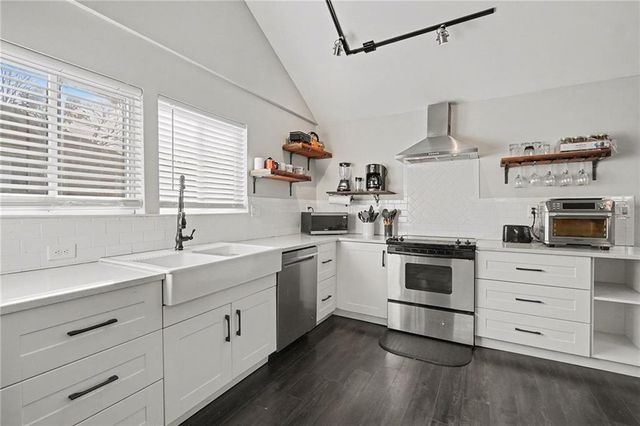 1690 Ware Avenue, East Point, GA 30344