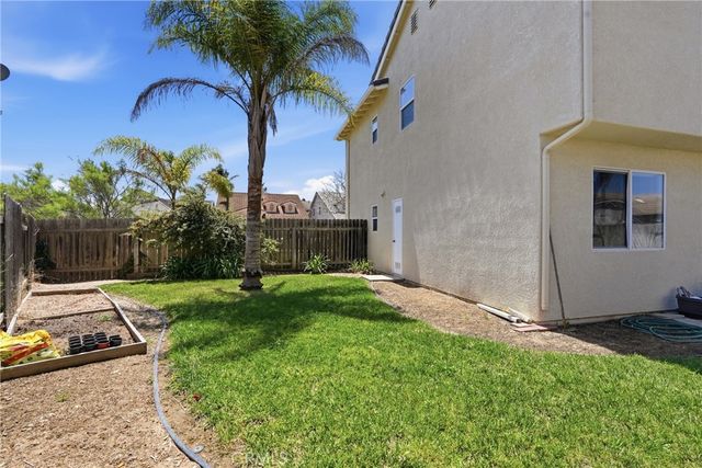 915 Sloan Terrace, Santa Maria, CA 93455