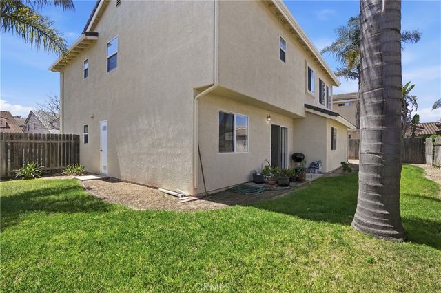 915 Sloan Terrace, Santa Maria, CA 93455