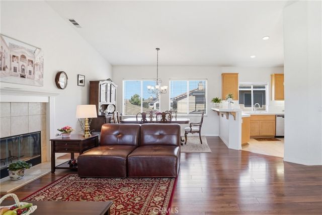915 Sloan Terrace, Santa Maria, CA 93455