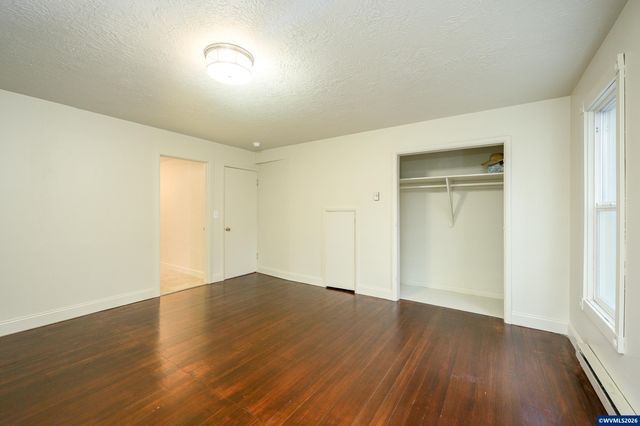 119 NE Kingwood Dr, Mcminnville, OR 97128