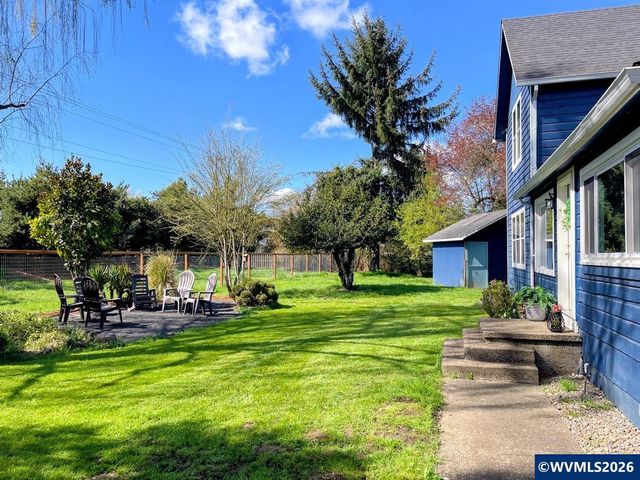 119 NE Kingwood Dr, Mcminnville, OR 97128