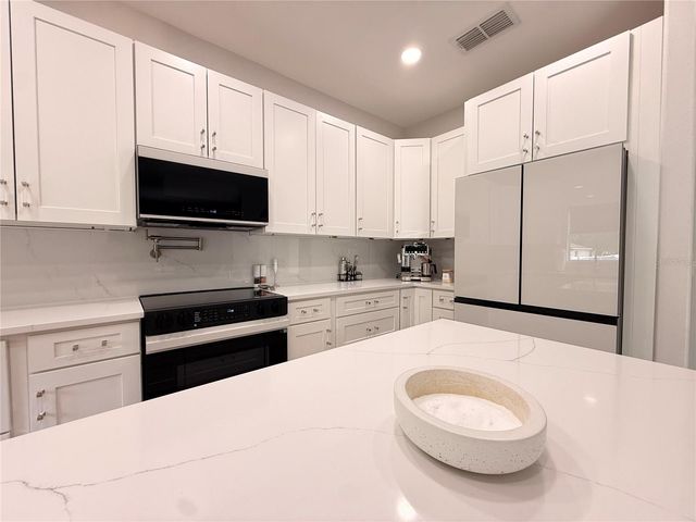 5802 COQUYT DRIVE, Mount Dora, FL 32757