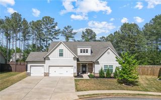 637 Cardigan Drive, Hoschton, GA 30548