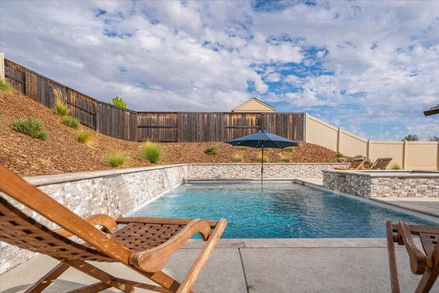 3875 Thomason Trail, Redding, CA 96002