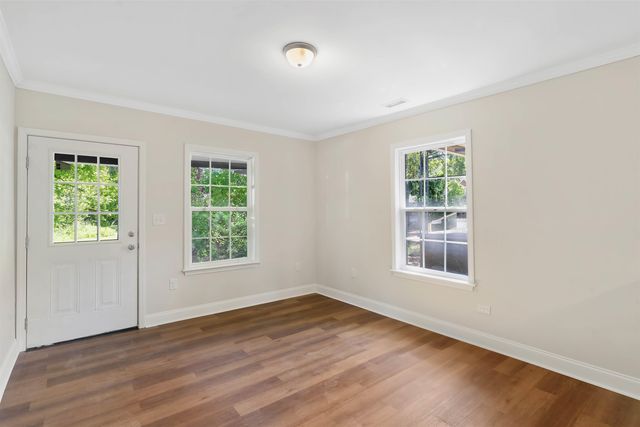 128 Owens Street, Spartanburg, SC 29306