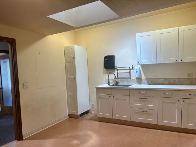 310 F Street, Eureka, CA 95501