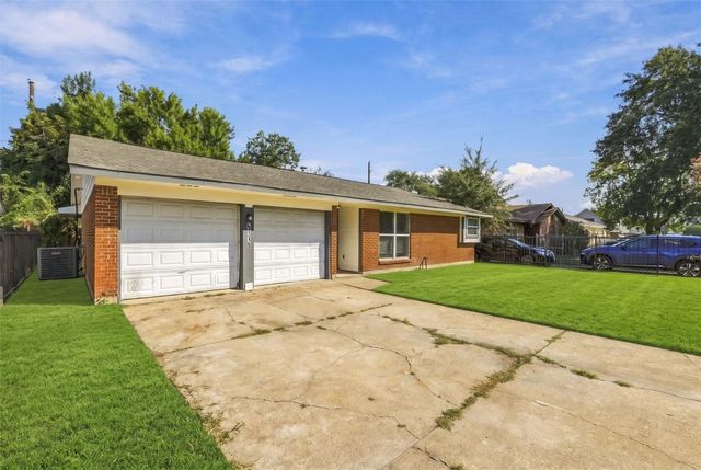 6119 Standing Oaks Street, Houston, TX 77050