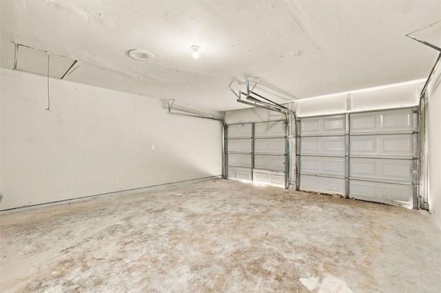 6119 Standing Oaks Street, Houston, TX 77050
