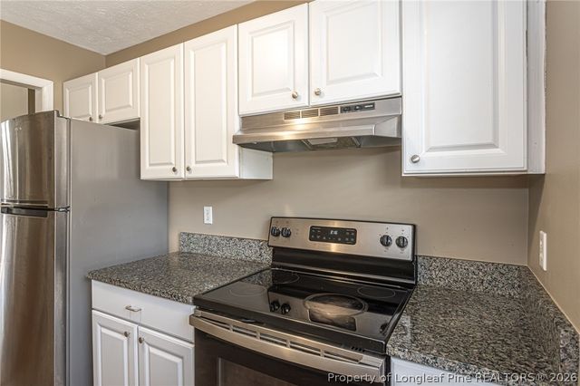 6972 Timberwood Drive, Fayetteville, NC 28314