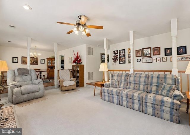 8320 WHEATLEY RD, La Plata, MD 20646