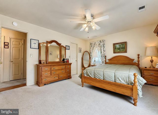 8320 WHEATLEY RD, La Plata, MD 20646