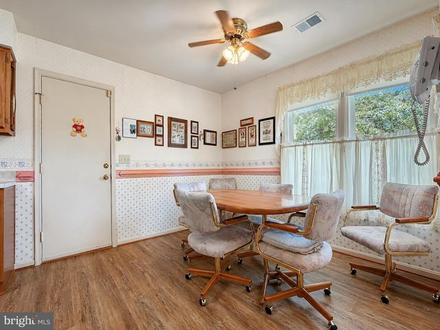8320 WHEATLEY RD, La Plata, MD 20646