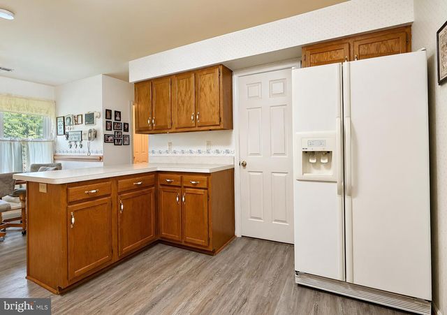 8320 WHEATLEY RD, La Plata, MD 20646