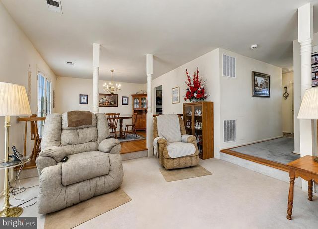 8320 WHEATLEY RD, La Plata, MD 20646