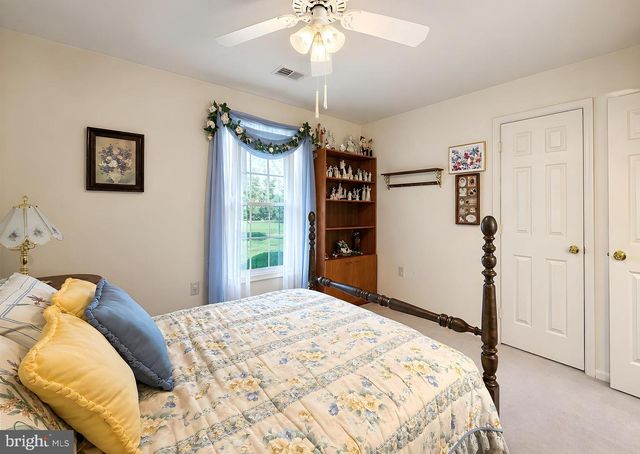 8320 WHEATLEY RD, La Plata, MD 20646