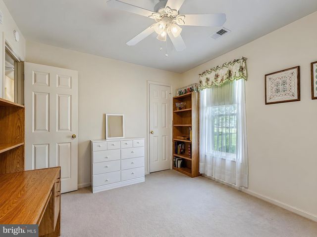 8320 WHEATLEY RD, La Plata, MD 20646