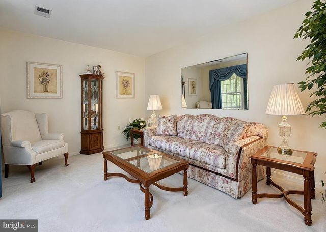 8320 WHEATLEY RD, La Plata, MD 20646