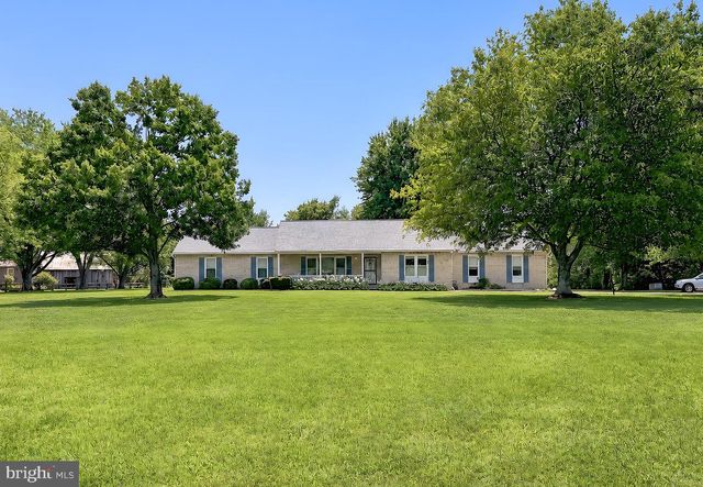 8320 WHEATLEY RD, La Plata, MD 20646