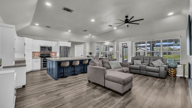 9716 County Road 529a, Burleson, TX 76028