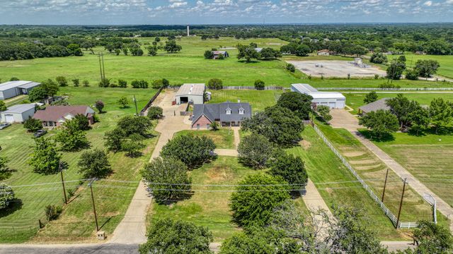 9716 County Road 529a, Burleson, TX 76028
