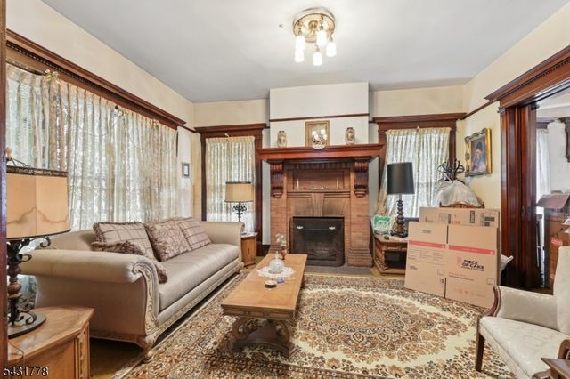 141 Aycrigg Ave, Passaic City, NJ 07055