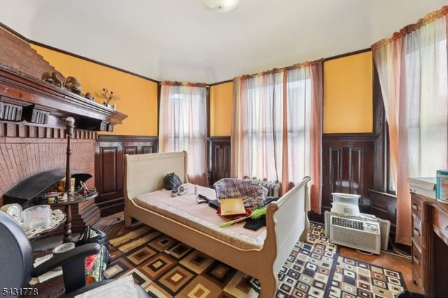 141 Aycrigg Ave, Passaic City, NJ 07055