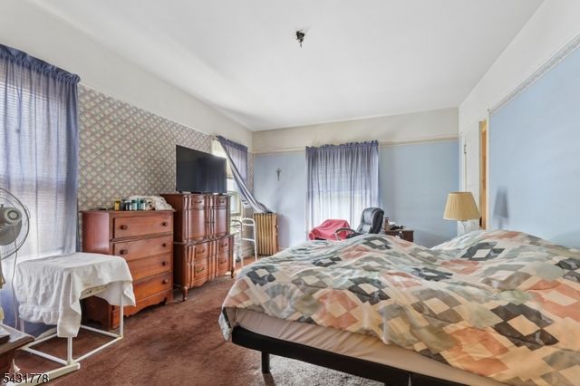 141 Aycrigg Ave, Passaic City, NJ 07055