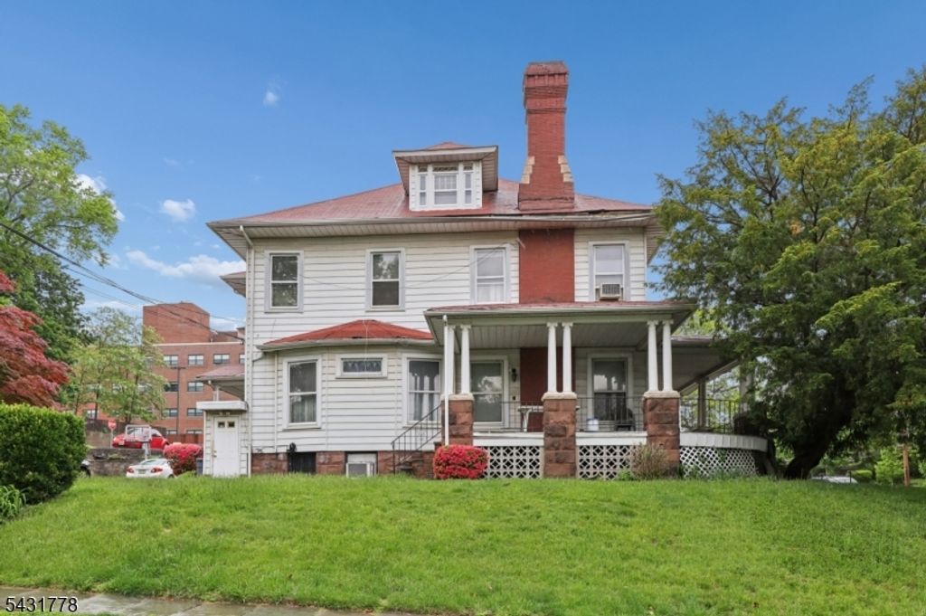 141 Aycrigg Ave, Passaic City, NJ 07055 — photo 3