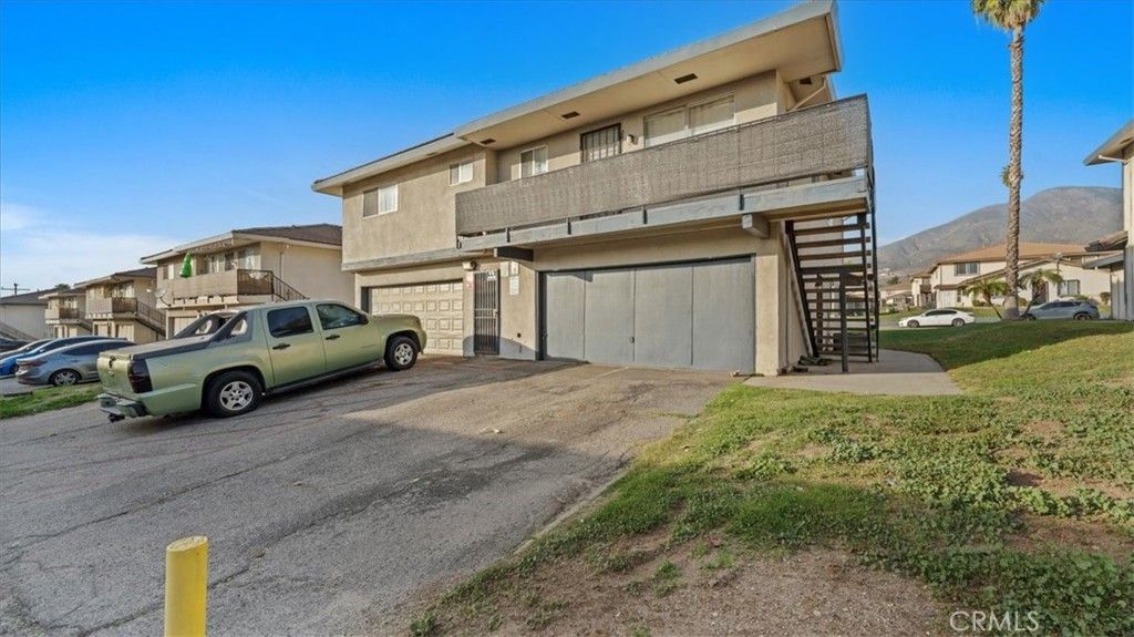 Image 2 of property listing at 3451 Rainbow Lane, Highland, CA 92346