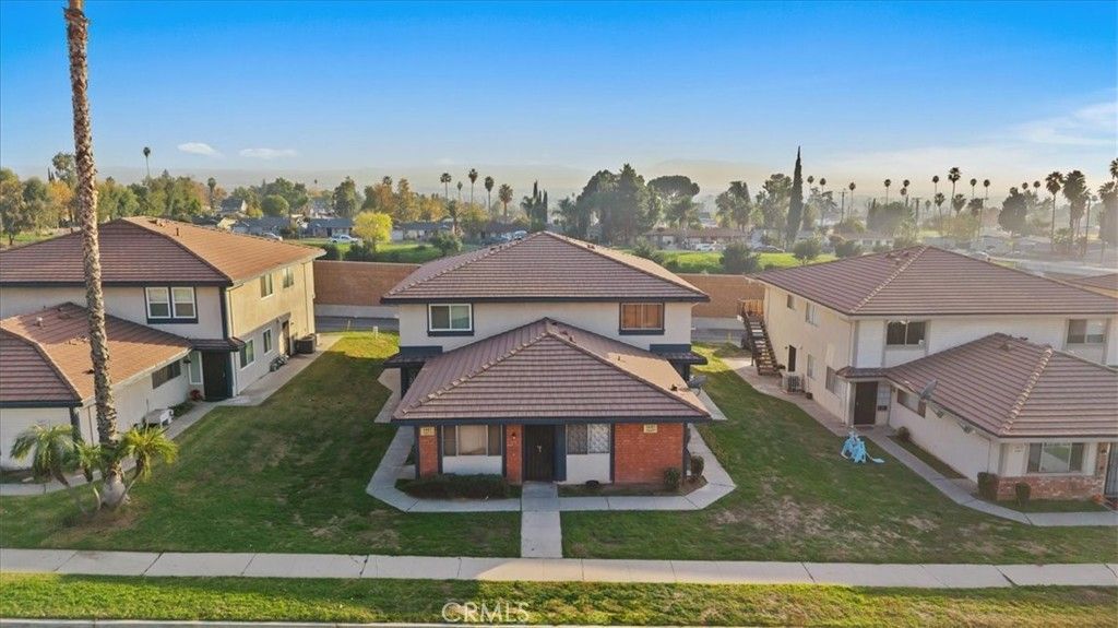 Image 23 of property listing at 3451 Rainbow Lane, Highland, CA 92346