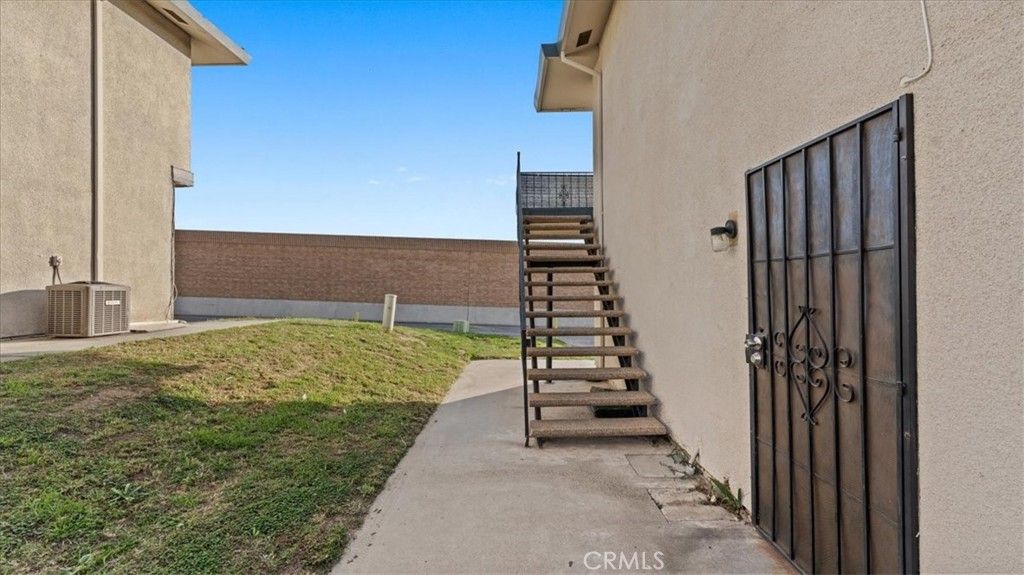 Image 4 of property listing at 3451 Rainbow Lane, Highland, CA 92346