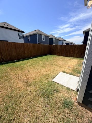 207 Tall Cedar Way, Princeton, TX 75407