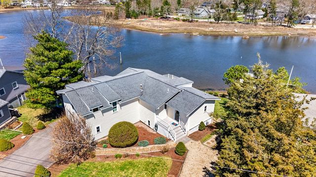 63 Edgewater Drive, Wareham, MA 02571